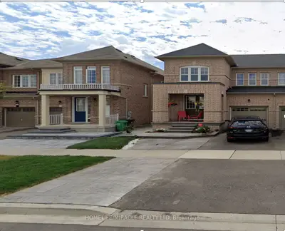Semi-Detached in Brampton