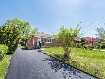 Detached in Toronto