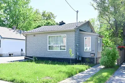 Detached in Brampton