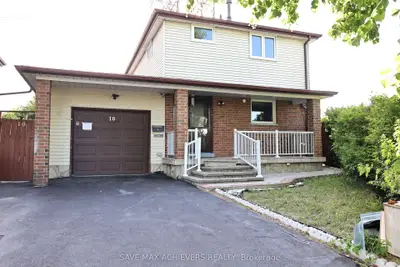 Detached in Toronto
