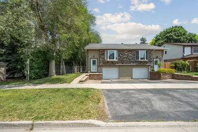 Semi-Detached in Burlington