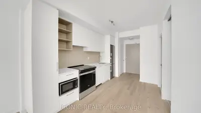 Common Element Condo in Brampton