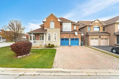 Detached in Brampton