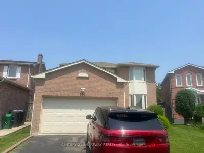 Detached in Brampton