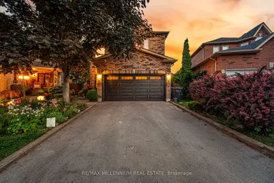 Detached in Mississauga