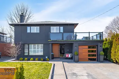 Detached in Mississauga
