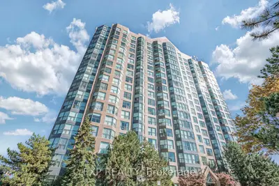 Condo Apartment in Mississauga
