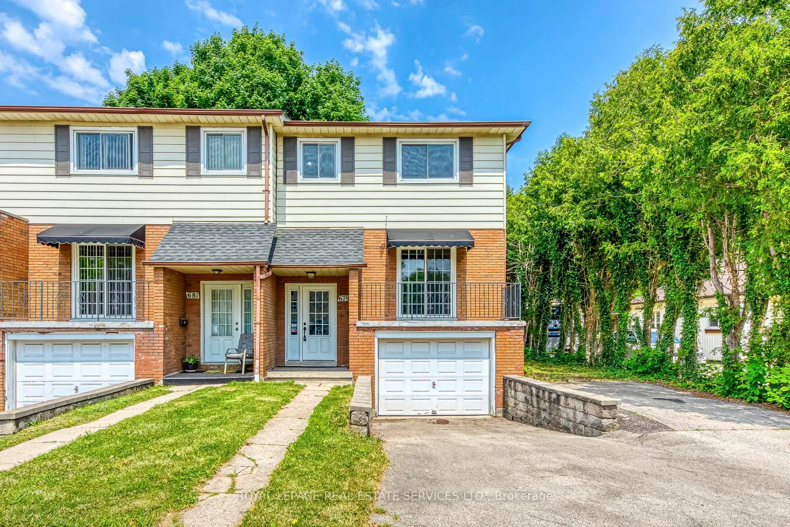 679 Cumberland Avenue, Burlington, ON L7N 2X6
