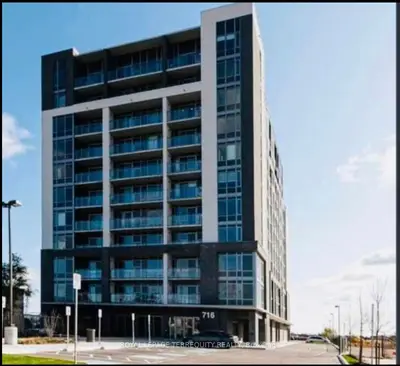 Condo Apartment in Milton