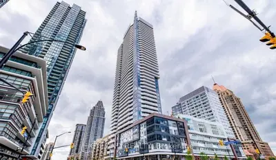 Condo Apartment in Mississauga