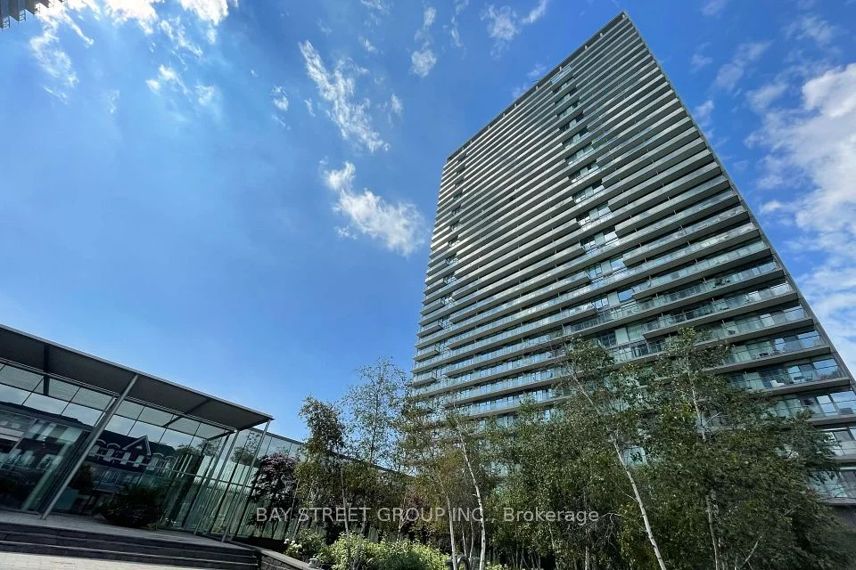 105 The Queensway Avenue 1510, Toronto W01, ON M6S 5B5
