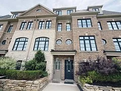 833B Oxford Street, Toronto W06, ON M8Z 0B3