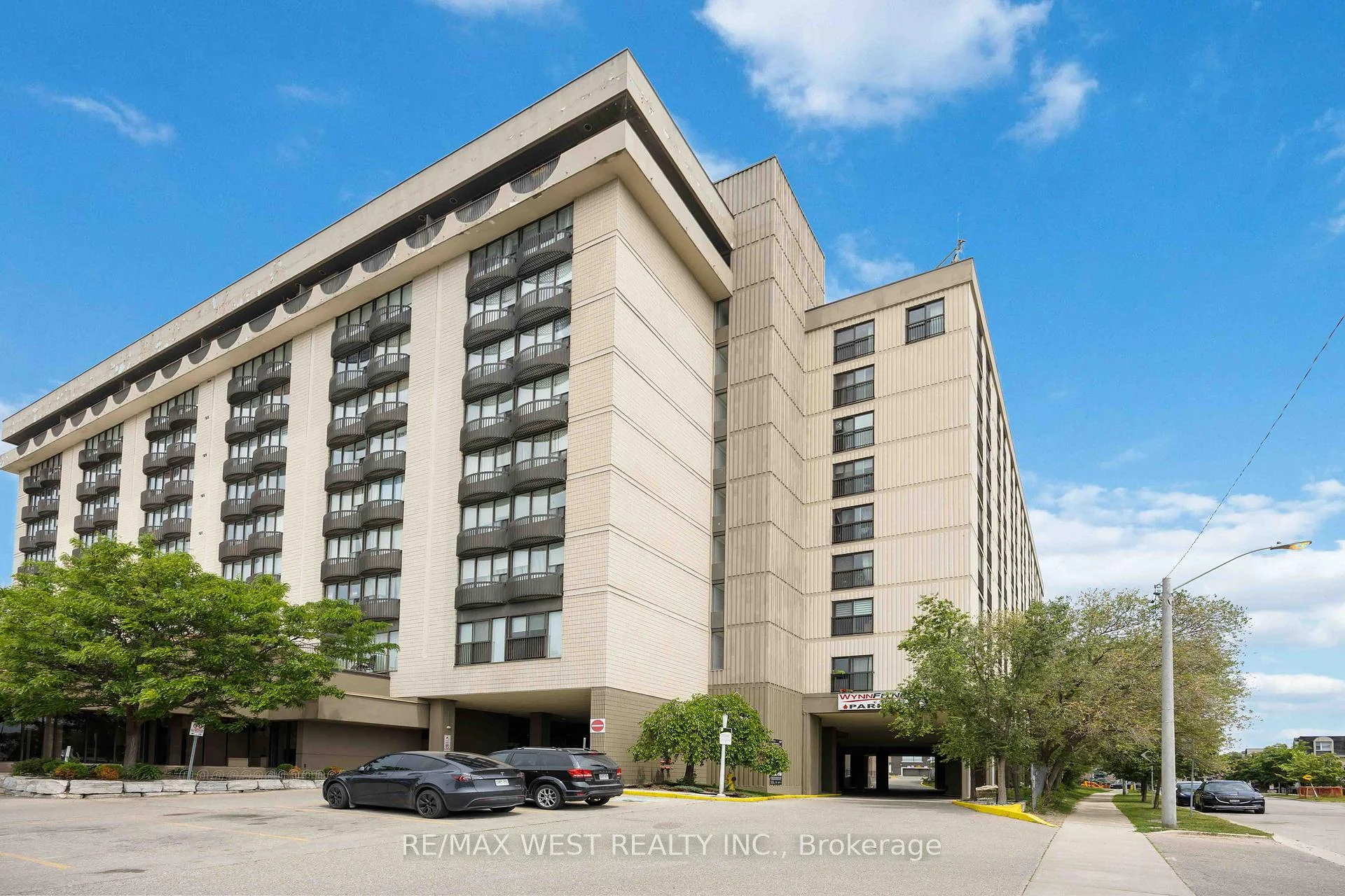 2737 Keele Street 529, Toronto W05, On M3m 2e9
