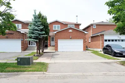 Detached in Brampton