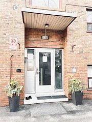 115 Eighth Street 10, Toronto W06, ON M8V 3C5