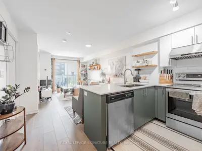 Condo Apartment in Toronto