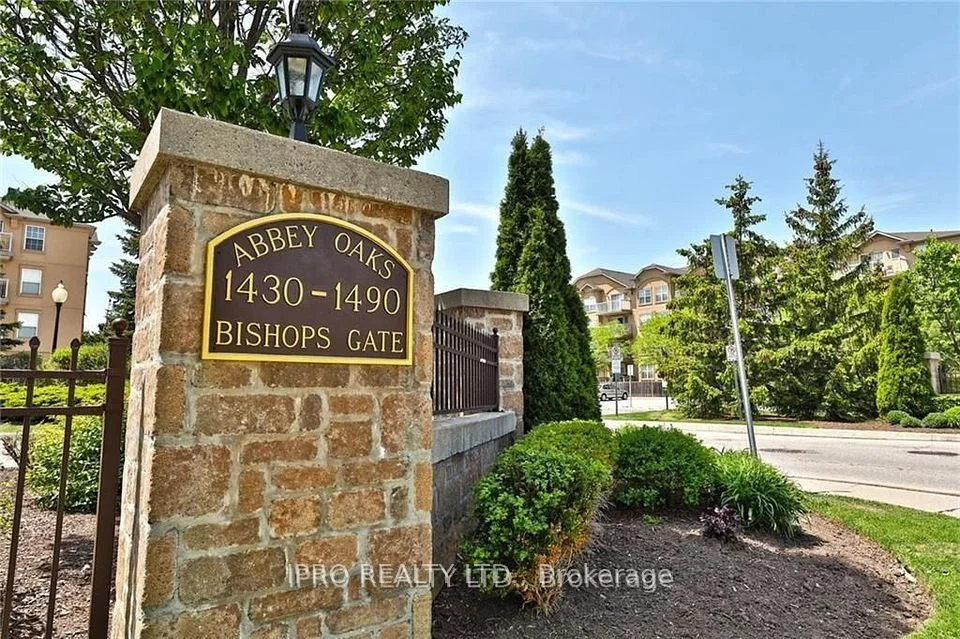 1490 Bishops Gate 106, Oakville, On L6m 4n3