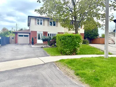 Semi-Detached in Mississauga