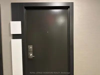 Condo Apartment in Burlington
