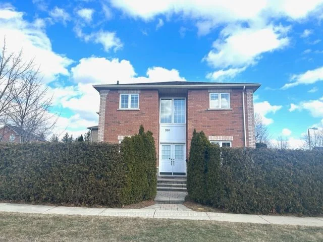 301 Mohawk Street, Oakville, On L6l 6p9