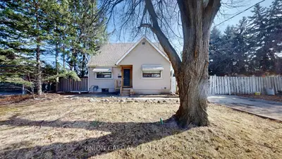 Detached in Toronto