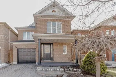 Detached in Brampton