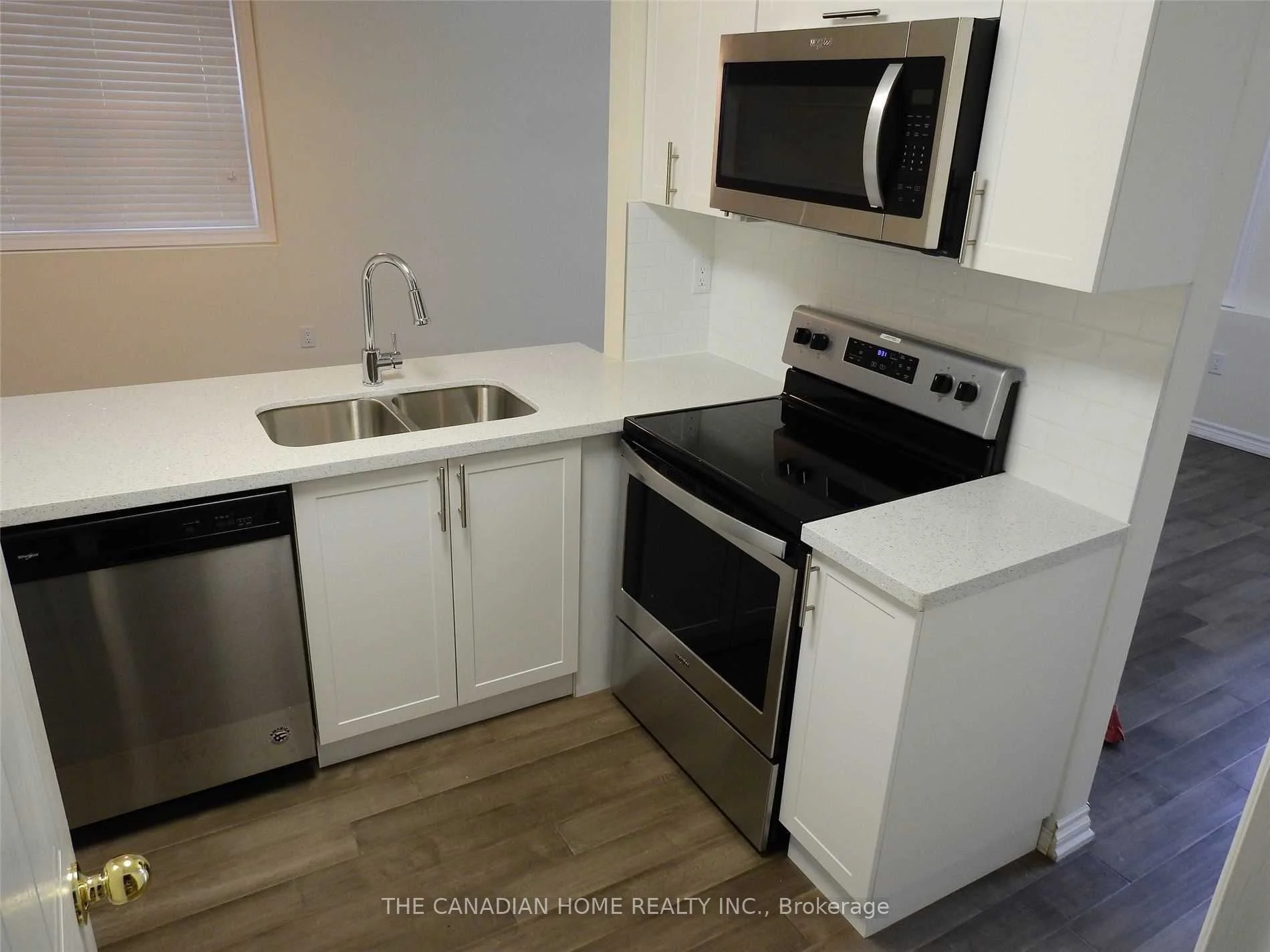 760 Lawrence Avenue W 172, Toronto W04, ON M6A 3E7