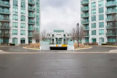 4850 Glen Erin Drive 1106, Mississauga, On L5m 7s1