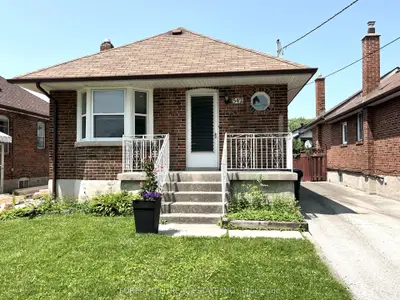 Detached in Toronto