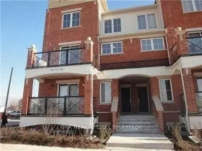 Condo Townhouse in Oakville