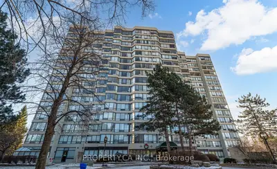 Condo Apartment in Brampton
