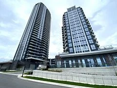 35 Watergarden Drive 2515, Mississauga, ON L5R 0G8