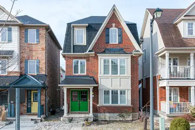 Detached in Milton