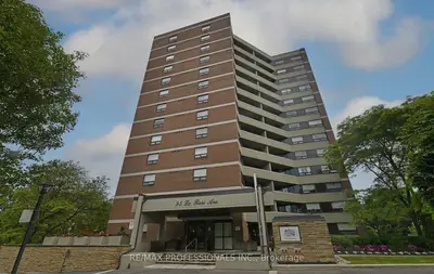Condo Apartment in Toronto