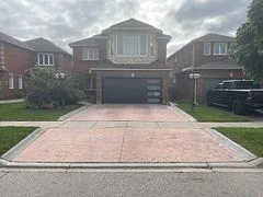 3812 Periwinkle Crescent Lower, Mississauga, ON L5N 6W8