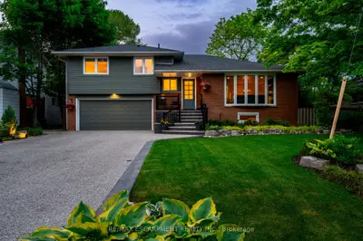 Detached in Oakville