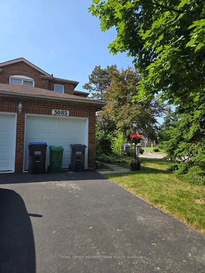 3085 Osbourne Road, Mississauga, ON L5L 3W3