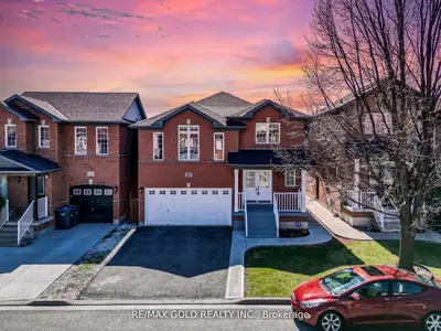 Detached in Brampton