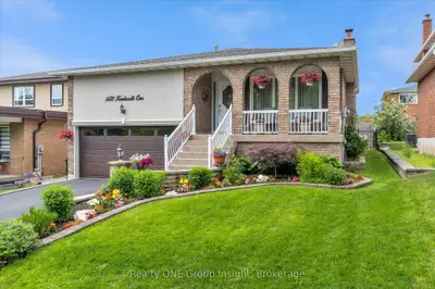 Detached in Oakville