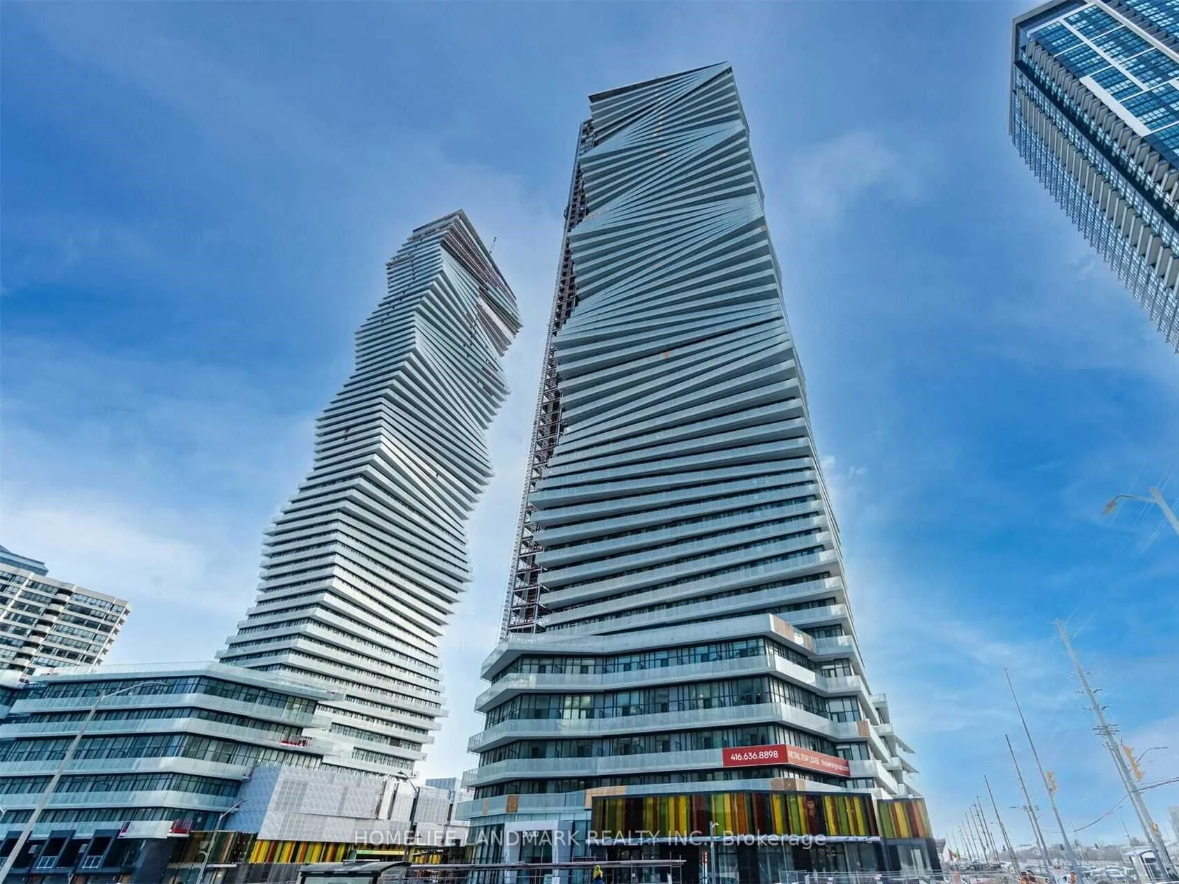 Condo Apartment in Mississauga