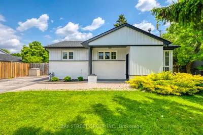 Detached in Oakville