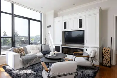 Condo Apartment in Toronto
