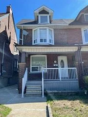 1409 Lansdowne Avenue 2, Toronto W03, ON M6H 3Z9