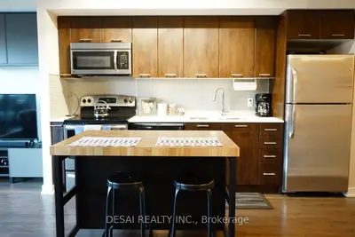 Condo Apartment in Toronto