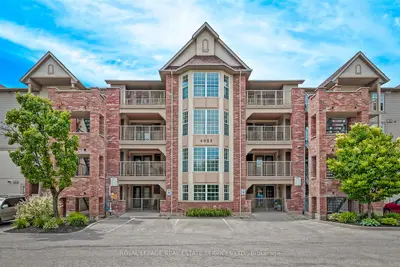 Condo Apartment in Burlington