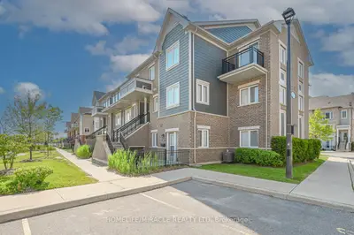 Condo Townhouse in Brampton