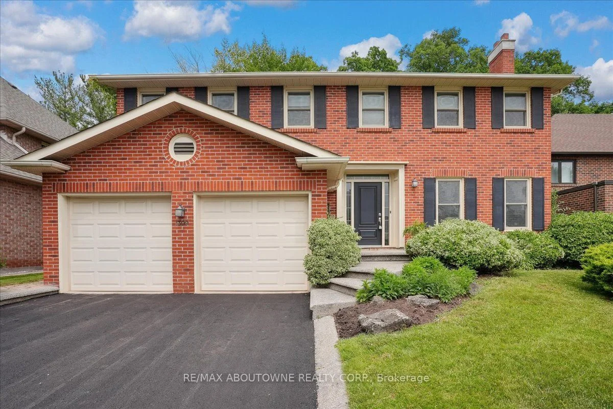 1309 Old Bridle Path, Oakville, ON L6M 1A3