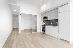 285 Dufferin Street 526, Toronto W01, ON M6K 1Z7
