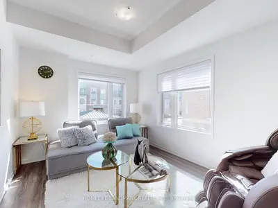 Condo Townhouse in Toronto
