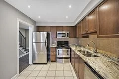 7360 Zinnia Place 166, Mississauga, ON L5W 2A5